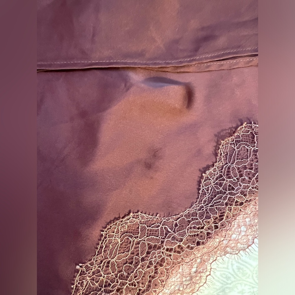 Victoria’s Secret Sleep Set - Picture 9 of 9